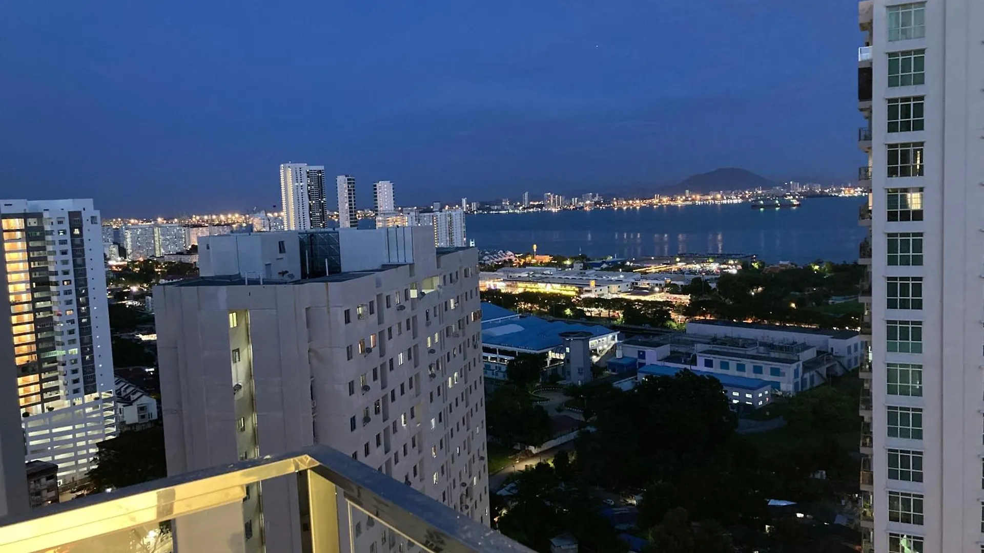 Straits Garden Suite Jelutong Georgetown Malaysia